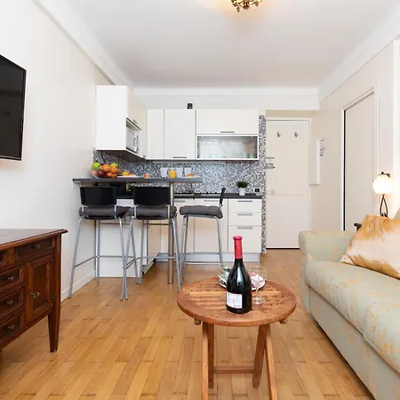 Pelige 3 Yourhosthelper * Cannes